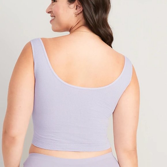 Old Navy Cropped Rib-Knit Seamless Cami Bra Top - Picture 2 of 6